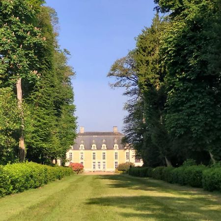 Bed and Breakfast Chateau Du Boschet Chambre De La Marquise Bourg-des-Comptes Экстерьер фото